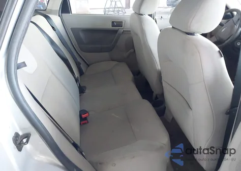 2008 Ford Focus S из США, поврежденный, VIN 1FAHP34N58W215684